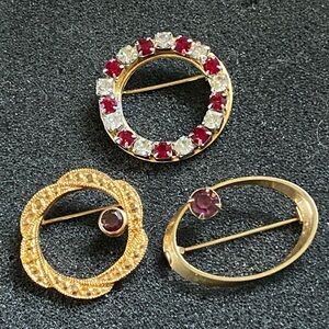 3 Vintage Gold-Tone Red & Clear Crystal Eternity Circle Brooch or Pins
